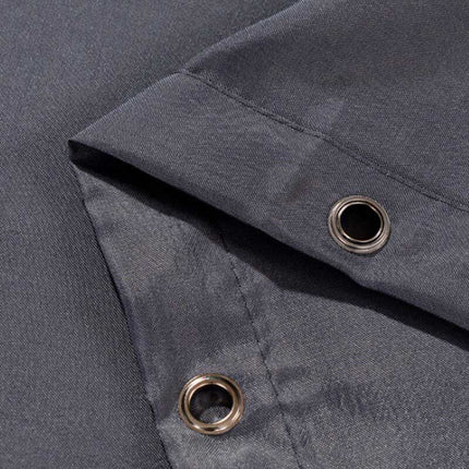 Einfarbiger Duschvorhang in Dunkelgrau