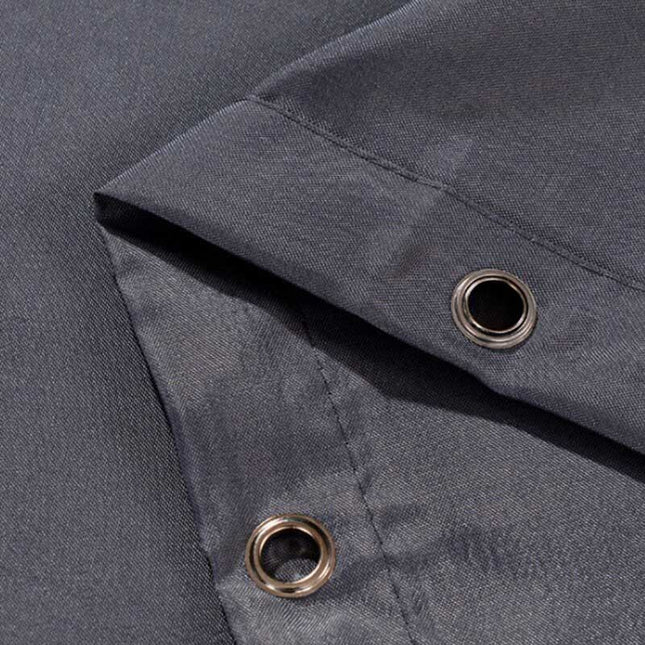 Einfarbiger Duschvorhang in Dunkelgrau