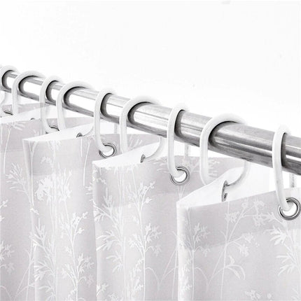 Duschvorhang weiß mit dezentem Blumenmuster