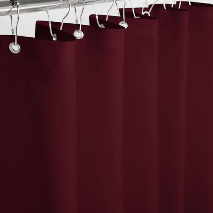 Eleganter Duschvorhang in Bordeauxrot
