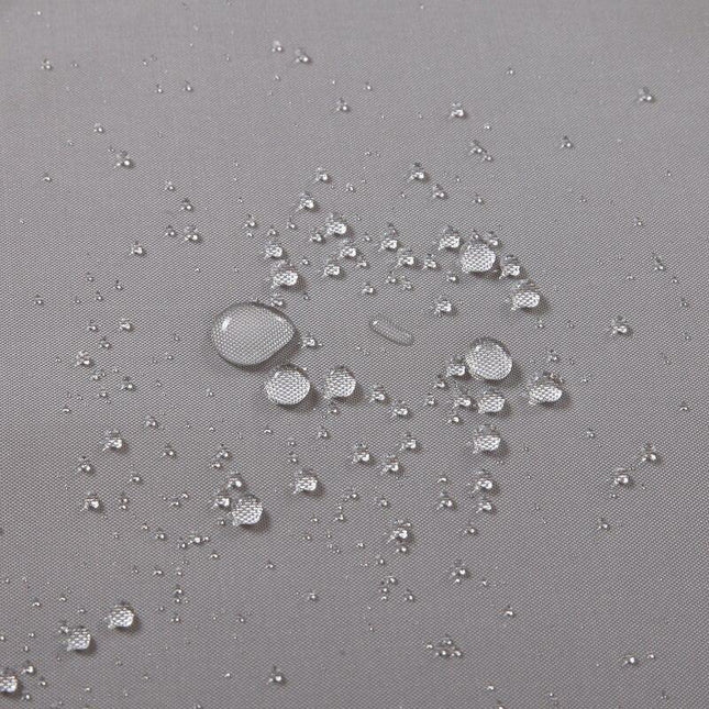 Grauer Duschvorhang aus Stoff für Badezimmer