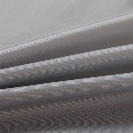 Grauer Duschvorhang aus Stoff für Badezimmer